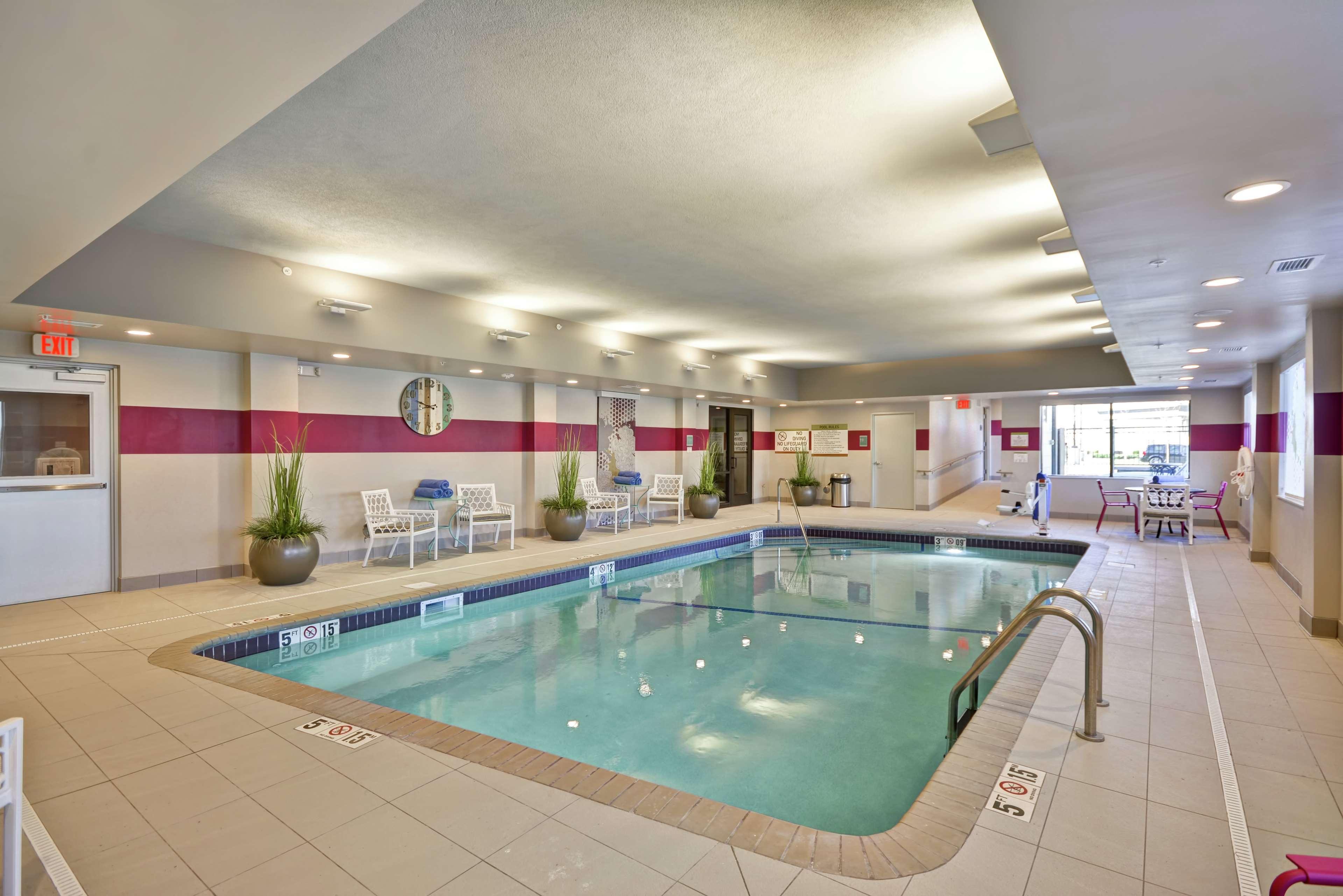 Home2 Suites By Hilton Kci Airport Kansas City Exterior photo